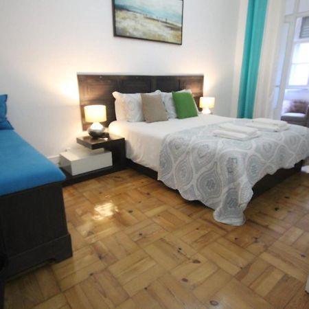 Ocean M1 R4 - Large Double Room With Shared Bathroom In City Center Lisboa Ngoại thất bức ảnh